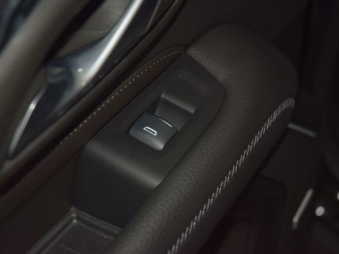 Used 2024 GMC Yukon Denali AWD/4WD image 49