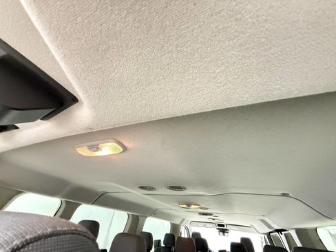 Used 2015 Ford Transit 350 XLT image 25