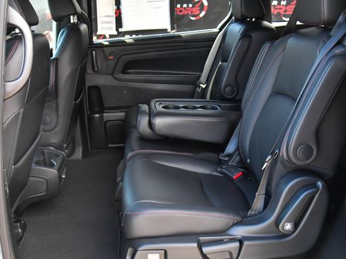 Used 2023 Honda Odyssey Sport image 40