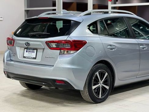 Used 2023 Subaru Impreza 2.0i Premium image 11