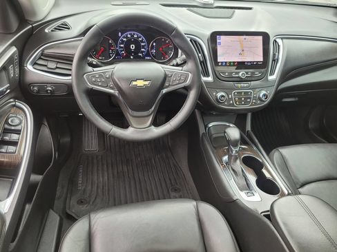 Used 2023 Chevrolet Malibu LT FWD image 14