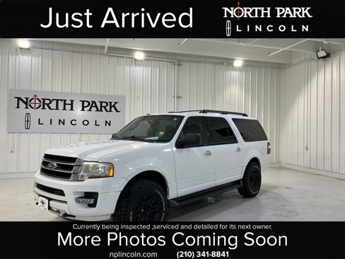 Used 2017 Ford Expedition EL XLT image 1