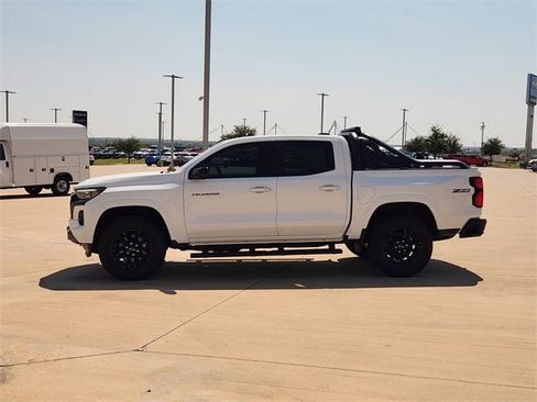 New 2025 Chevrolet Colorado Z71 w/ Midnight Edition image 4