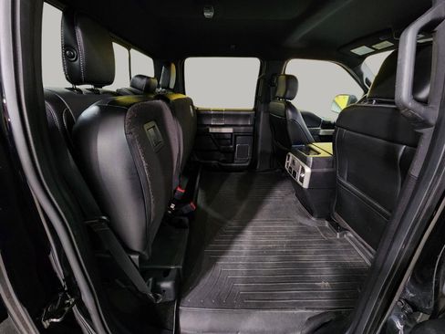 Used 2018 Ford F150 Lariat image 29