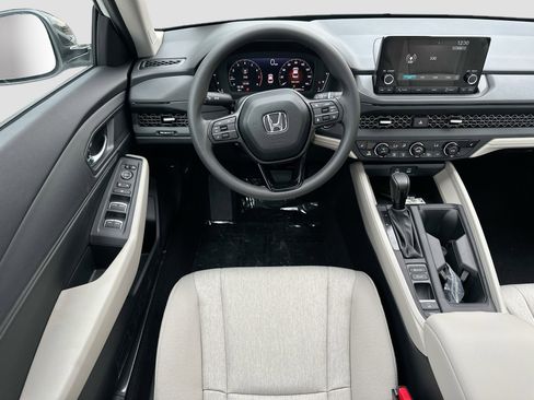 New 2025 Honda Accord SE image 16