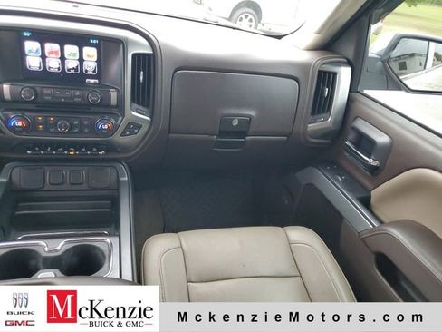 Used 2015 Chevrolet Silverado 1500 LTZ Z71 w/ LTZ Plus Package AWD/4WD image 26