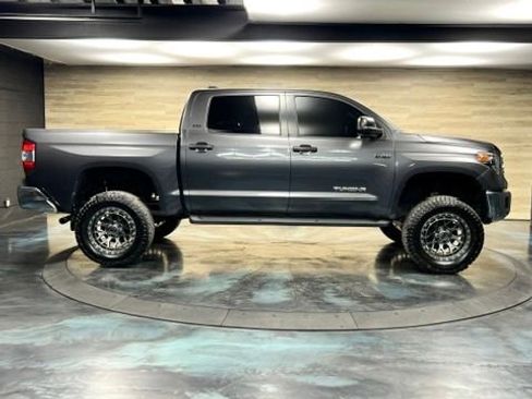 Used 2020 Toyota Tundra SR5 AWD/4WD image 24
