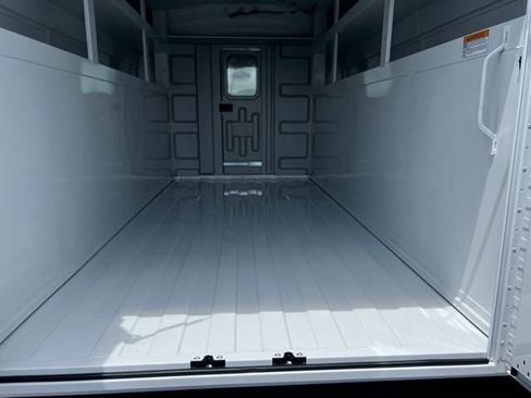 New 2025 Chevrolet Express 3500 w/ Power Convenience Package image 13