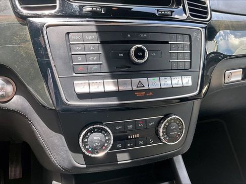 Used 2018 Mercedes-Benz GLS 450 4MATIC image 15