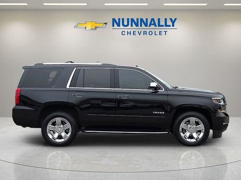 Used 2017 Chevrolet Tahoe Premier AWD/4WD image 6