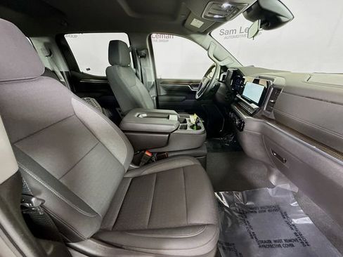 Used 2024 Chevrolet Silverado 1500 RST image 30