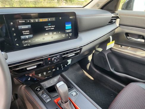 New 2025 Nissan Kicks SR w/ SR Premium Package image 11