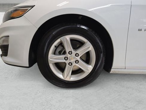 Used 2024 Chevrolet Malibu LT image 23