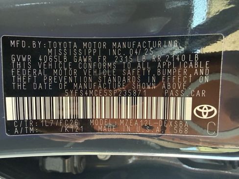 Used 2025 Toyota Corolla SE FWD image 23