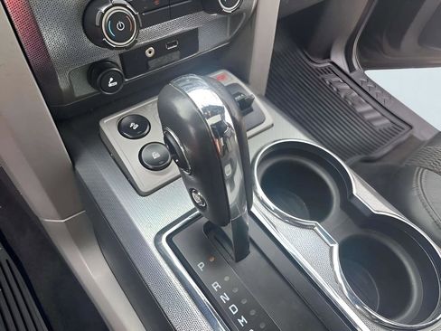 Used 2011 Ford F150 Raptor w/ Raptor Luxury Pkg image 18