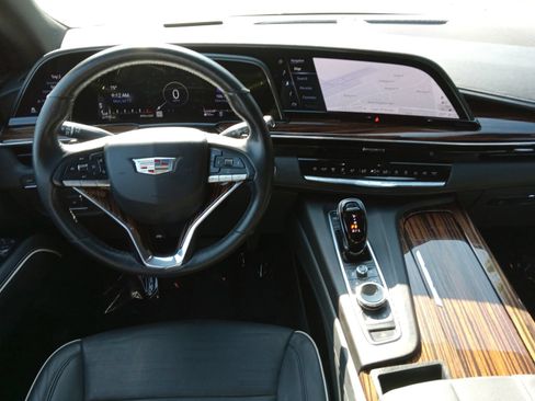 Used 2021 Cadillac Escalade Premium Luxury w/ Driver Assist Tech Package AWD/4WD image 15