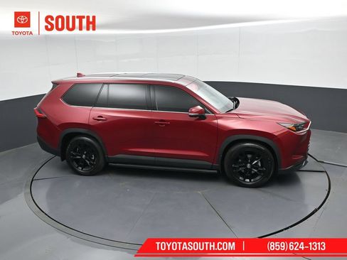 Used 2024 Toyota Grand Highlander AWD image 55