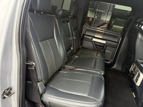 Used 2022 Ford F350 Lariat w/ Black Appearance Package AWD/4WD image 24