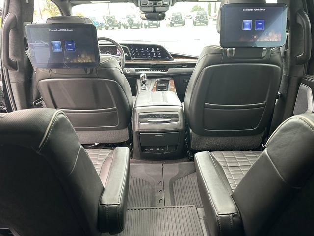 Used 2023 Cadillac Escalade Sport Platinum AWD/4WD image 21