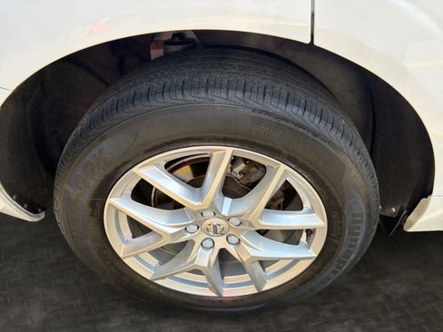 Used 2020 Volvo XC60 T5 Momentum w/ Protection Package AWD/4WD image 38