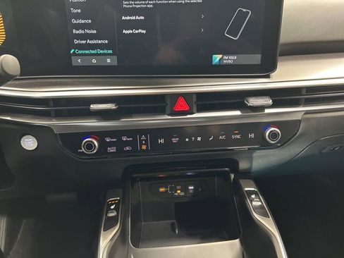 New 2025 Kia Sorento EX image 20