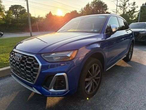 Used 2023 Audi SQ5 Premium Plus w/ Premium Plus Package AWD/4WD image 3