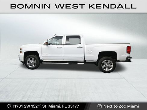 Used 2018 Chevrolet Silverado 2500 LT w/ Custom Sport Edition image 2