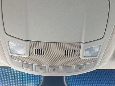 Certified 2022 Ford Edge SE w/ Black Appearance Package image 30