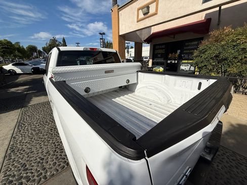 Used 2017 Ford F150 XL w/ Equipment Group 101A Mid RWD image 23