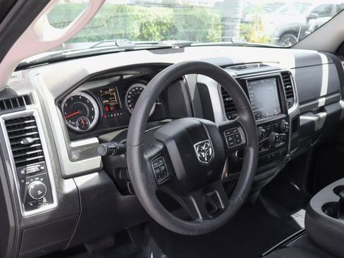 Used 2019 RAM 1500 Classic Warlock image 15