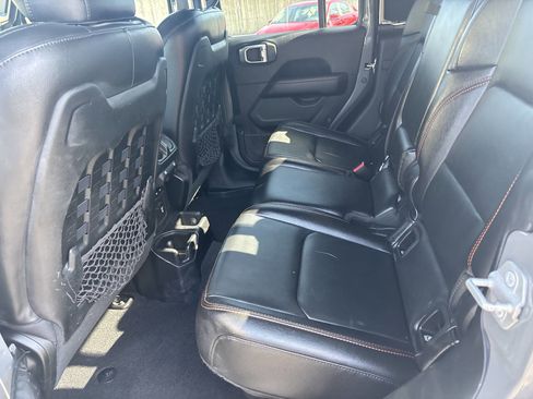 Used 2021 Jeep Gladiator Mojave AWD/4WD image 21