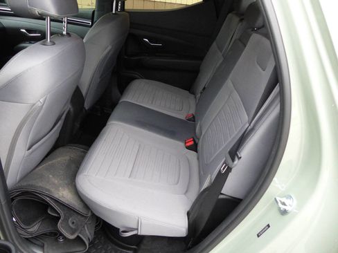 Used 2024 Hyundai Santa Cruz SEL AWD/4WD image 25