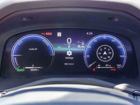 Used 2025 Toyota Camry XSE FWD image 23