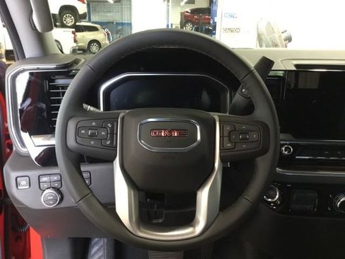 New 2026 GMC Sierra 1500 SLE image 33