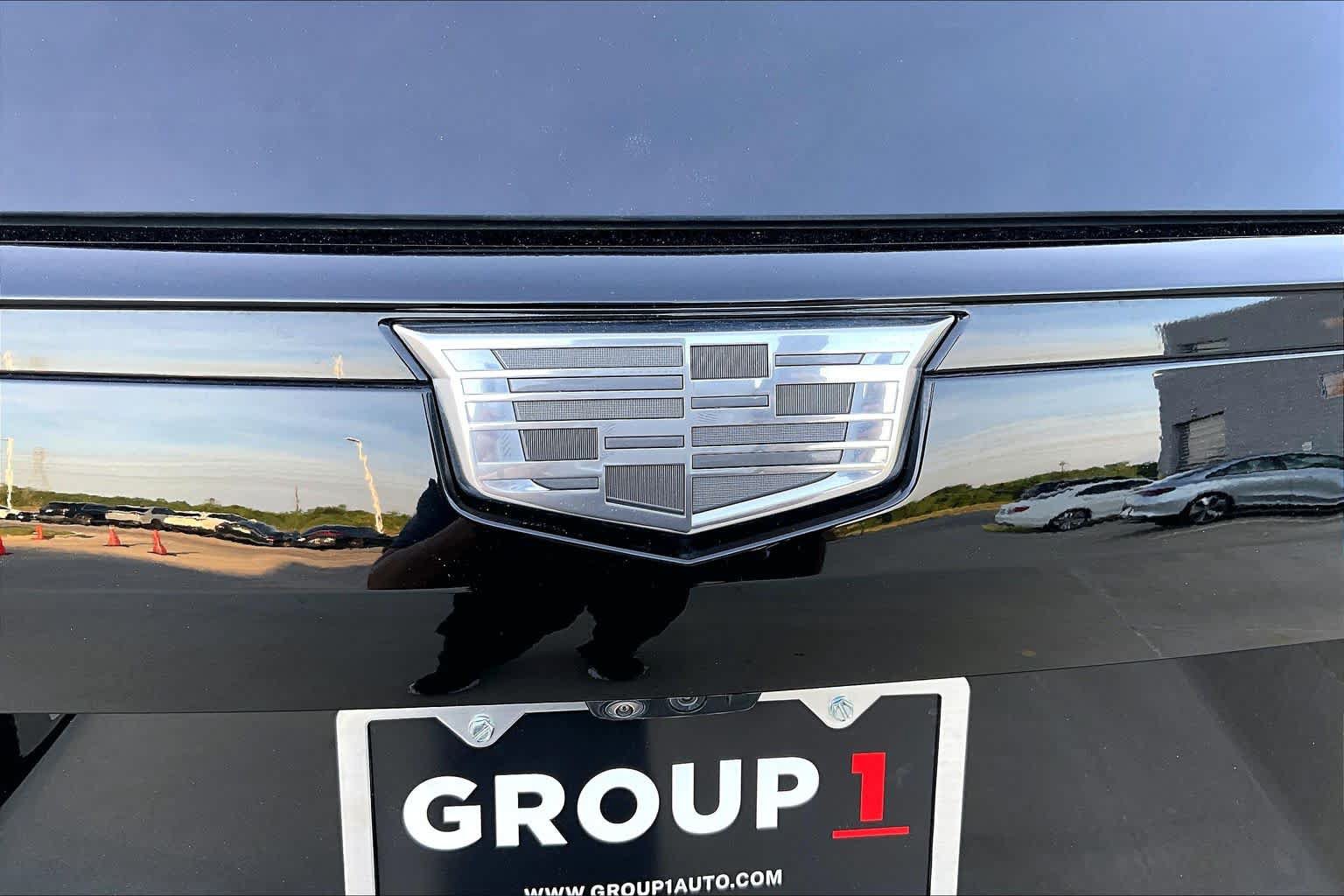 Used 2024 Cadillac Escalade Sport Platinum RWD image 10