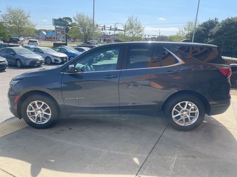 Used 2023 Chevrolet Equinox LT image 7