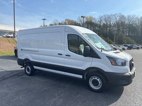New 2026 Ford Transit 250 148 Medium Roof RWD image 16