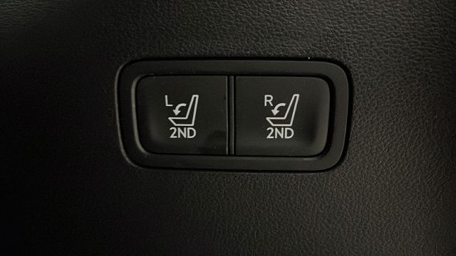 Used 2025 Hyundai Santa Fe XRT AWD/4WD image 30