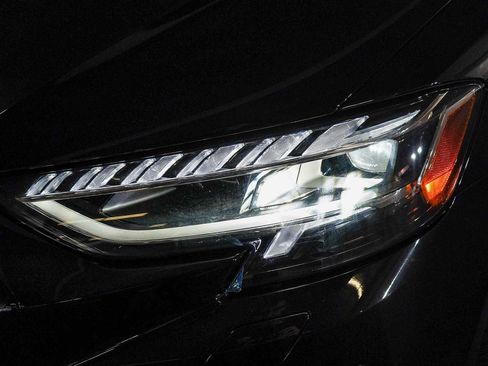 New 2026 Audi A8 L 3.0T AWD/4WD image 18