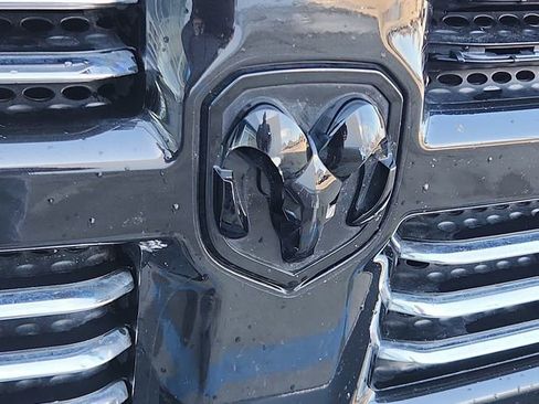 Used 2015 RAM 1500 Sport w/ Black Ram 1500 Sport Group image 31