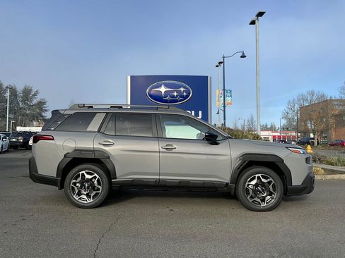 New 2026 Subaru Outback Touring image 9