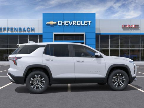 New 2026 Chevrolet Equinox LT w/ Convenience Package II image 5