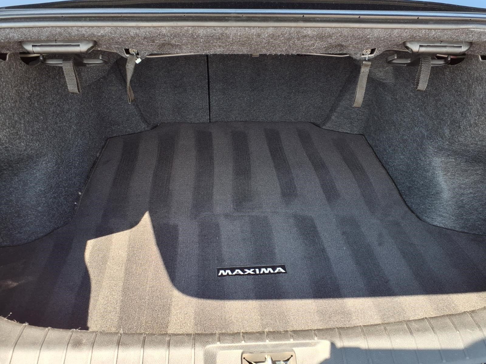 Used 2021 Nissan Maxima SR w/ Sport Mat Group FWD image 12