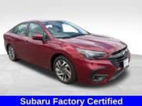 Used 2025 Subaru Legacy Limited w/ Popular Package #3 AWD/4WD image 4