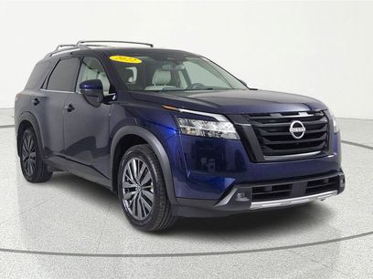 Used 2022 Nissan Pathfinder SL w/ SL Premium Package