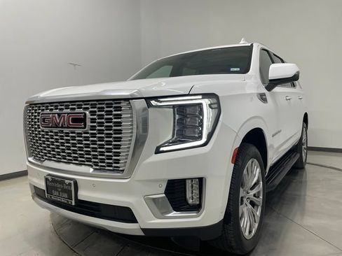Used 2024 GMC Yukon Denali w/ Advanced Technology Package RWD image 31