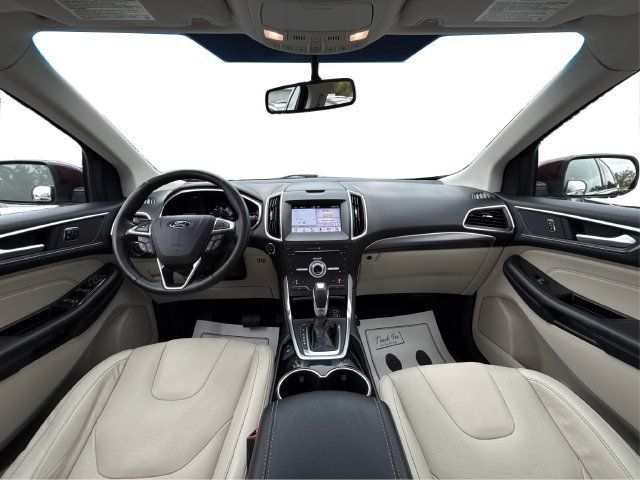 Used 2017 Ford Edge Titanium w/ Equipment Group 301A AWD/4WD image 31