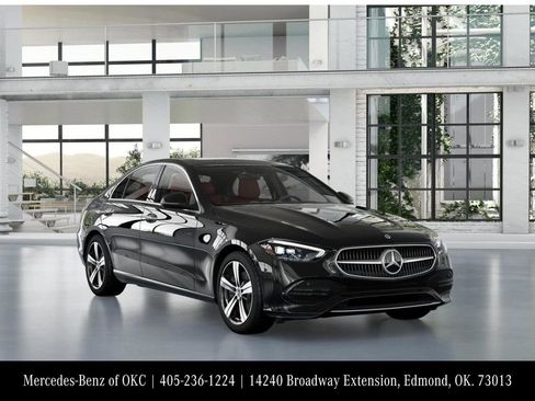 Used 2025 Mercedes-Benz C 300 4MATIC Sedan image 10