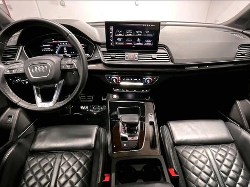 Used 2023 Audi SQ5 Premium Plus w/ Premium Plus Package image 16