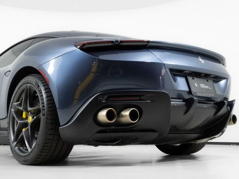 Used 2024 Ferrari Roma image 18
